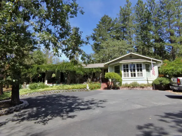 751 Espey Rd, Grants Pass, OR 97527