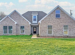 200 Rossville Rd, Holly Springs, MS 38635