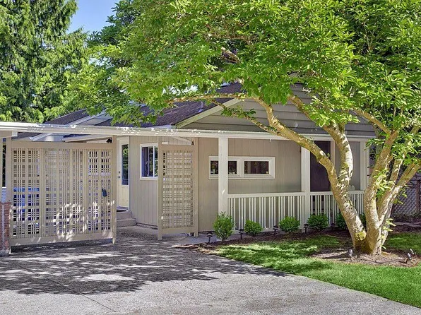 204 111th Ave SE, Bellevue, WA 98004