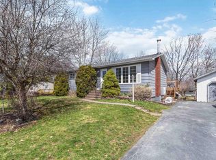 63 Desbrisay Dr, Bridgewater, NS B4V3E3