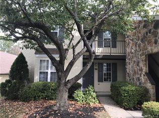 204 Valley Stream Ln, Wayne, PA 19087