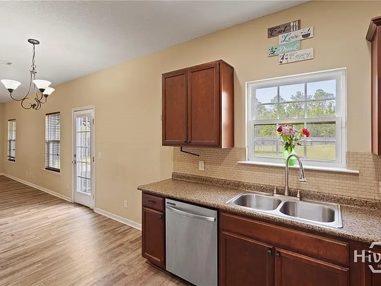 966 Mustang Ln NE — Photo 15