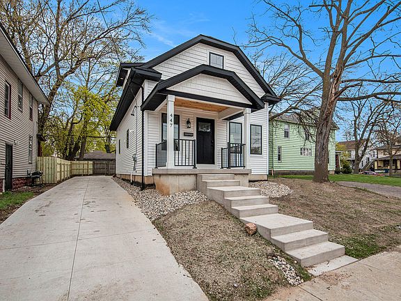 2nd image of 447 Martin Luther King Jr Street SE