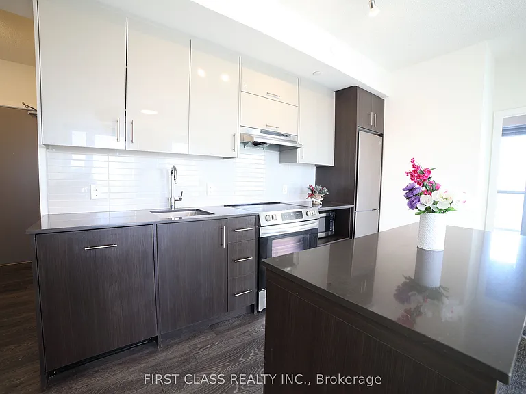 188 Fairview Mall Dr #1511 — Photo 6