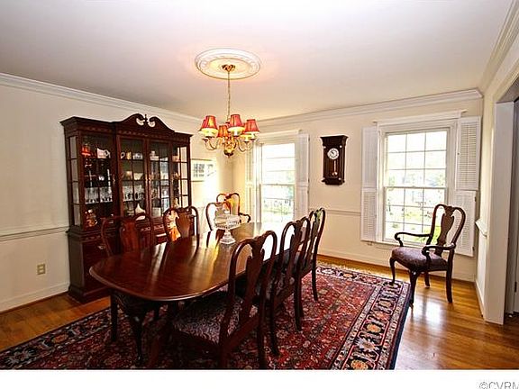 5th image of 7020 Hartford Oaks Ct