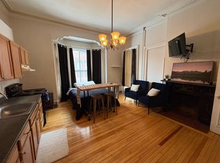 30 Deering St #2, Portland, ME 04101
