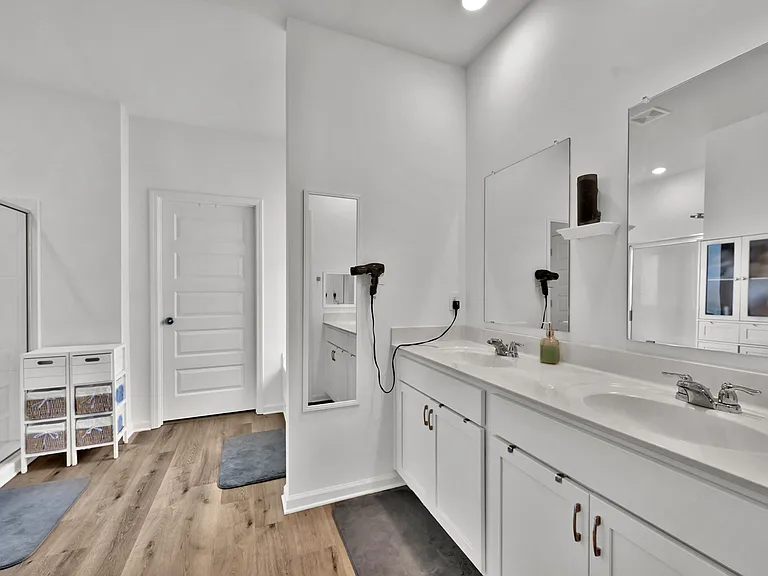 9426 Doss Ferry Ln — Photo 21