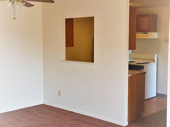 3rd image of 4431 W 8th St APT 10A