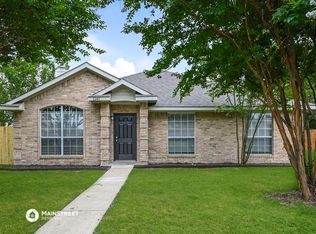 1240 Cypress Ln, Lancaster, TX 75146