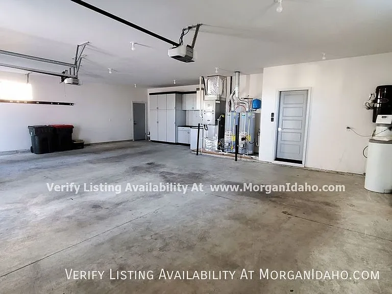 6518 N Fairborn Ave — Photo 22