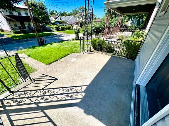 2nd image of 3288 Dunn Ct
