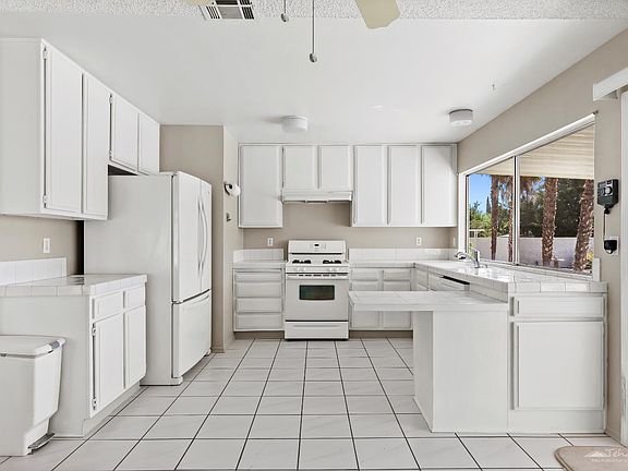 4th image of 39162 Willowvale Rd