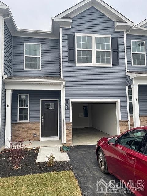 1st image of 88 Peregrine Way