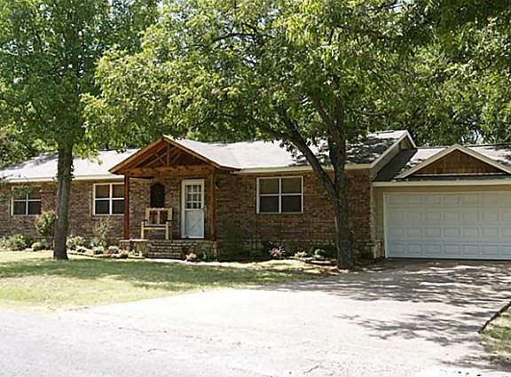 2nd image of 3910 Angelina Ct N