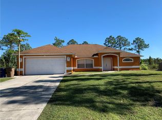 851 Bancroft Ave, Lehigh Acres, FL 33936