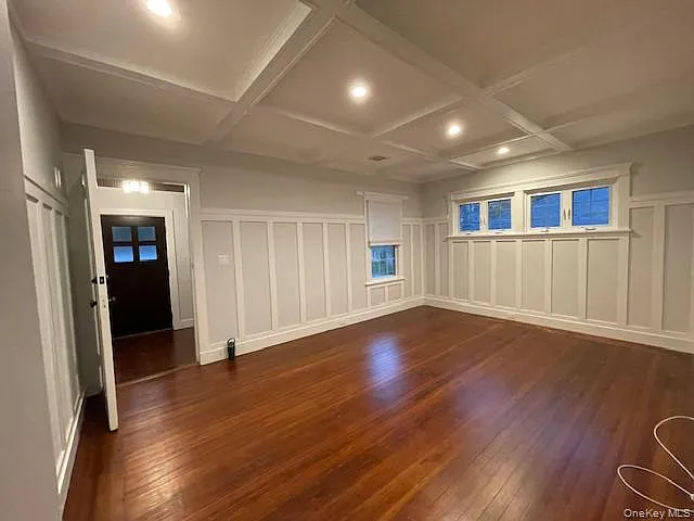 2 bed, 1.5 bath, 1000 sqft, $3,950 — Photo 3