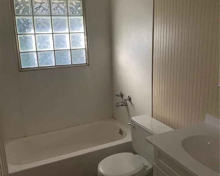 3728 E Opelousas St #C — Photo 10