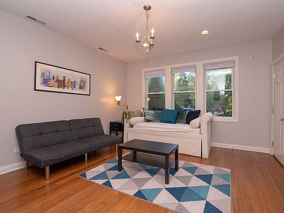3rd image of 1748 W Superior St #1