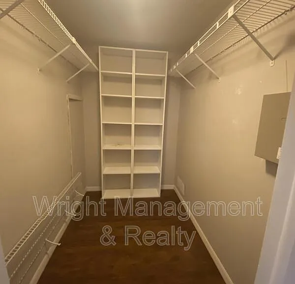 3217 Chalon St — Photo 13