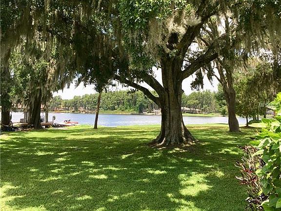 5th image of 3811 Lake Padgett Dr