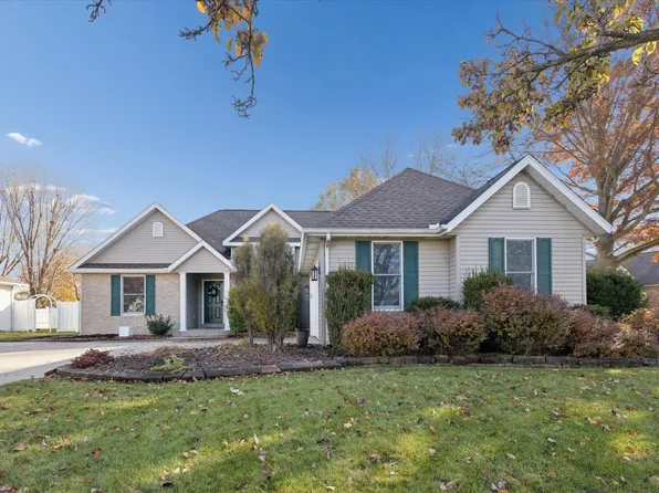 102 Redspire Blvd, Goshen, IN 46526