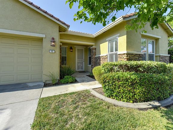 3rd image of 4 Walshford Pl