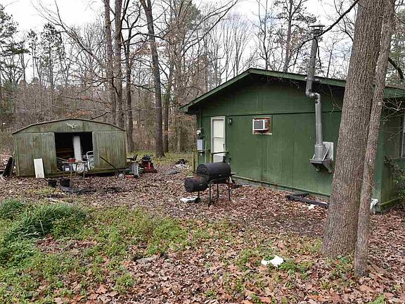 2nd image of 335 County Road 1583