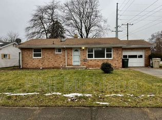 1647 Vernerlee Ln, South Bend, IN