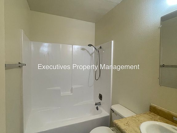 5th image of 620 Cedar Ave #688