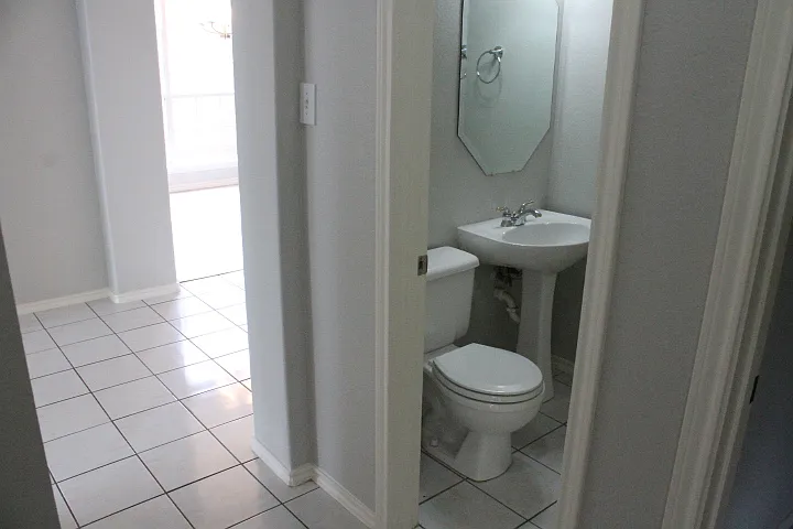 3623 Rodale Way — Photo 27