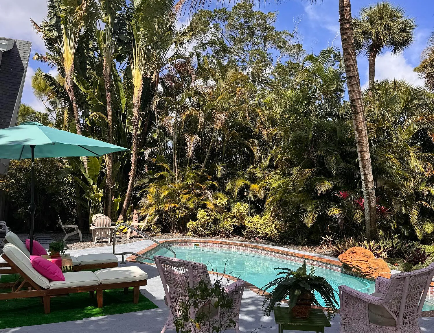 4 bed, 3.0 bath, 2136 sqft, $6,500 — Photo 4