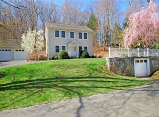 26 Still Hill Rd, Sandy Hook, CT 06482