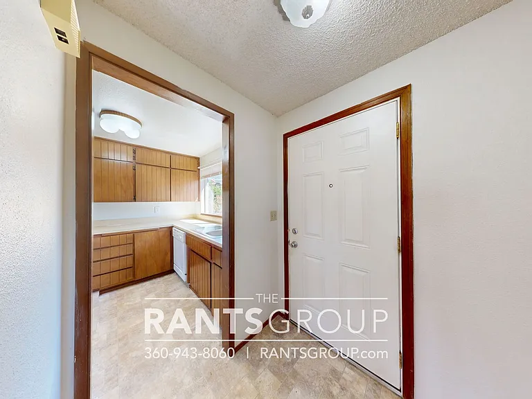 5822 Armour Loop SE #A & B — Photo 7