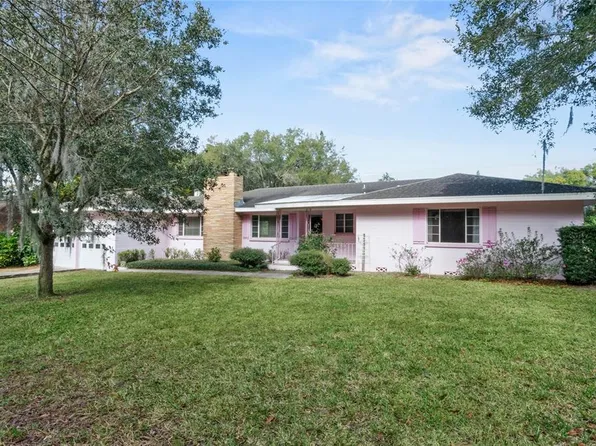 805 Crane Ave, Mount Dora, FL 32757