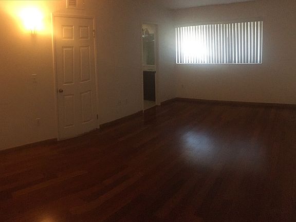 5th image of 2706 Amanda St