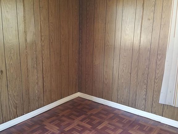4th image of 134 Orange St