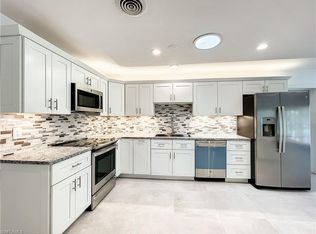 1545 3rd St S, Naples, FL 34102