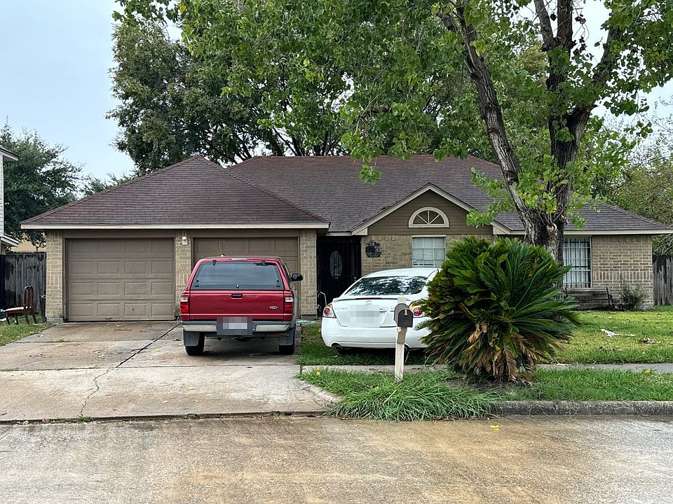 1st image of 2020 Wilshire Park Dr