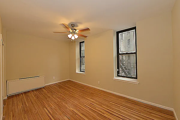 Sold by BSRG Realty | media 7