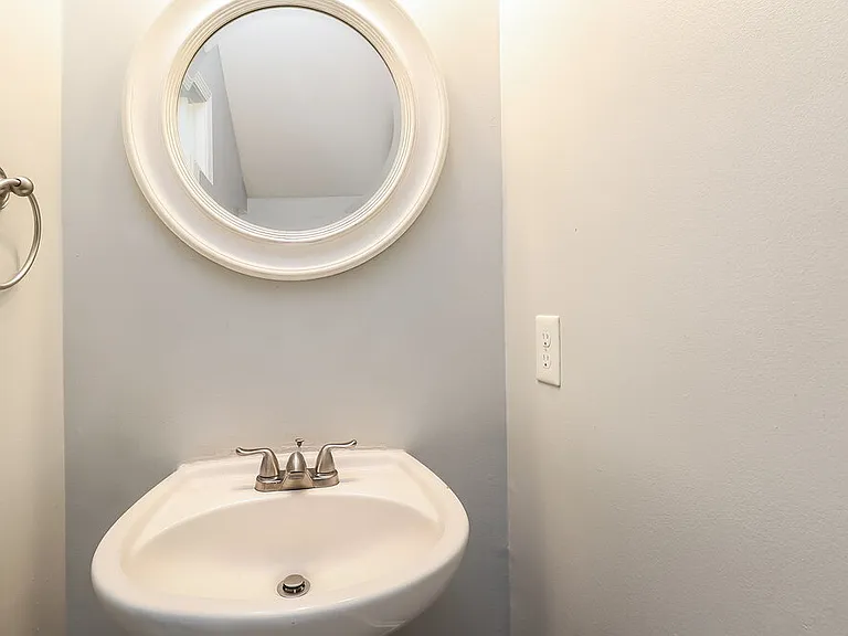1518 Braveheart Ln — Photo 15