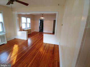 405 S Warwick Rd, Magnolia, NJ 08049