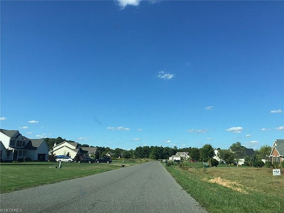 4th image of 5367 Ledge Rock Dr