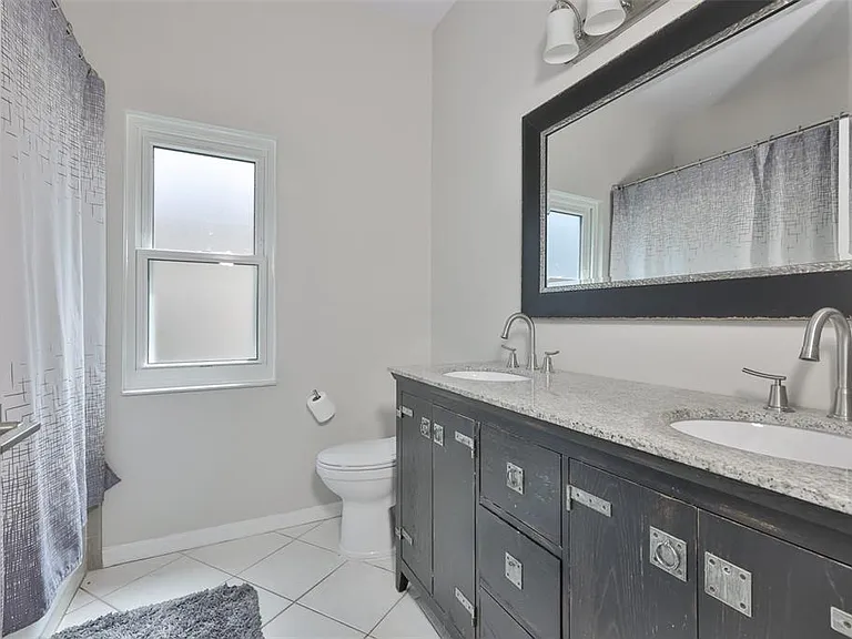 13016 Prestwick Dr — Photo 19