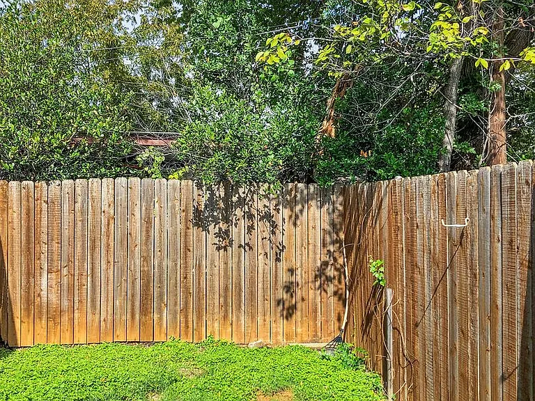 821 N Mesquite St — Photo 14