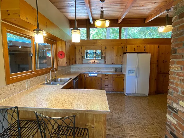 3645 NW Hayes Ave — Photo 8