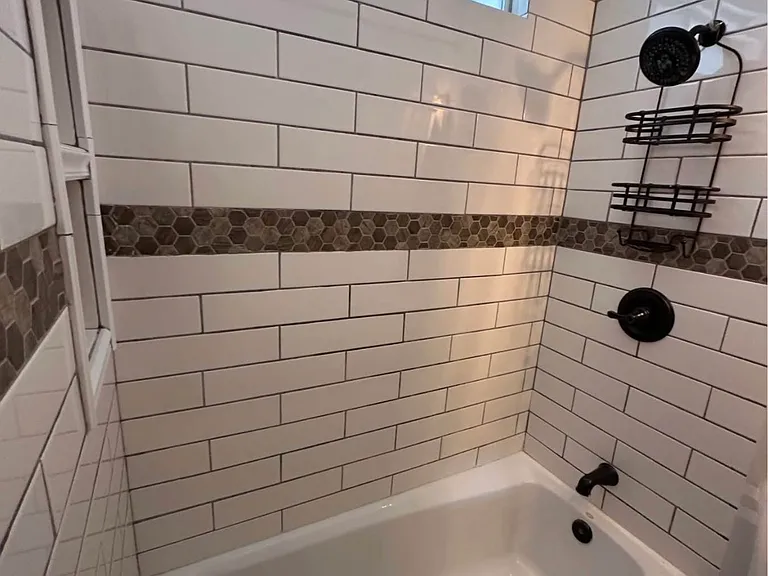 Hollyberry Dr — Photo 5