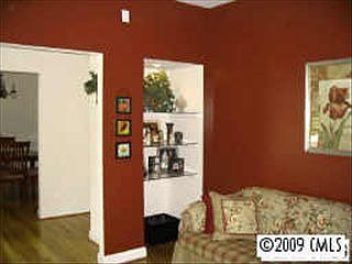 2nd image of 3925 Erskine Woods Dr