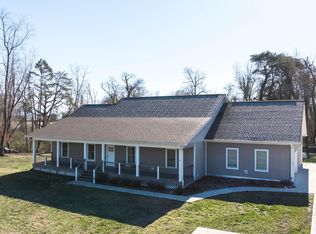 3104 Wildwood Rd, Maryville, TN 37804