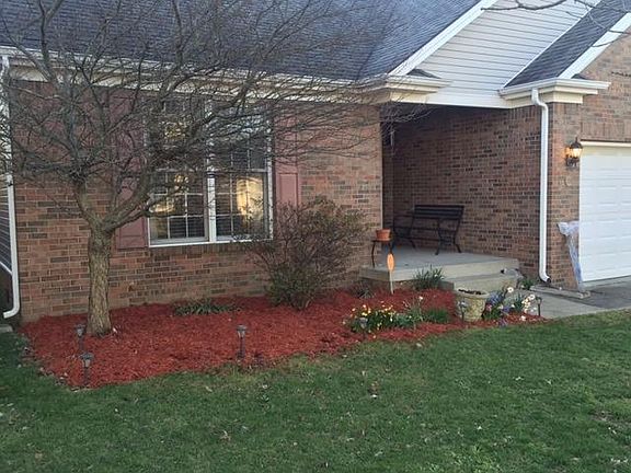 3rd image of 208 Courtney Dr