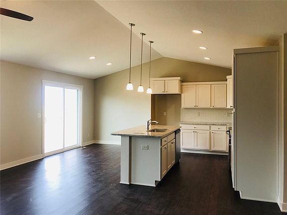 4th image of 4218 NW Countrywood Dr